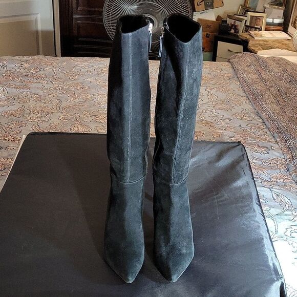 NINE WEST LONG BLACK SUEDE KNEE BOOT - Picture 2 of 16